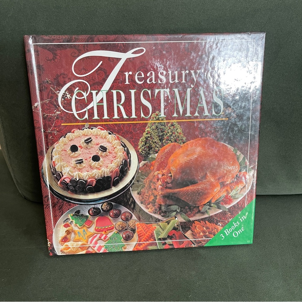 Treasury of Christmas Cookbook - Red Cover